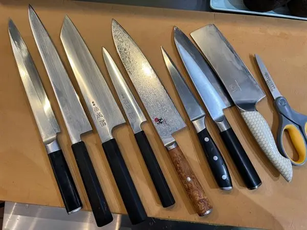 Knife Utensils Selection